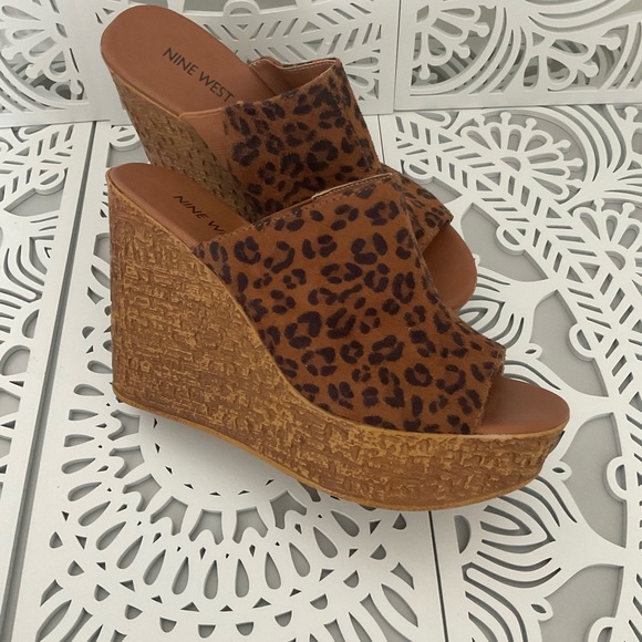 Nine West platform (NWOT) - Picture 2 of 7